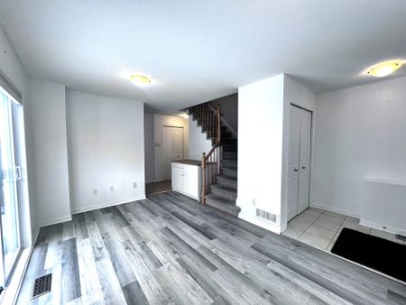 For Lease - 119 Songbird Private, Bells Corners and South to Fallowfield, Ontario - Photo 2