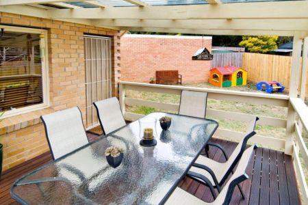 29 Toogoods Rise, Box Hill North. - Photo 3