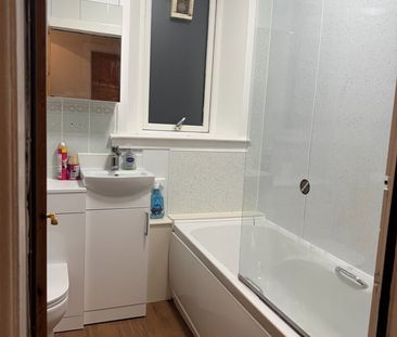 2 Bed Flat, Tullos Place, AB11 - Photo 1