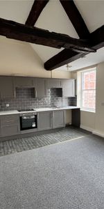 39, Newark, Notts, NG24 - Photo 3