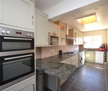 3 bedroom semi-detached house to rent - Photo 1