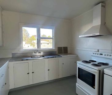 WESTPORT - 3 BEDROOMS - Photo 3