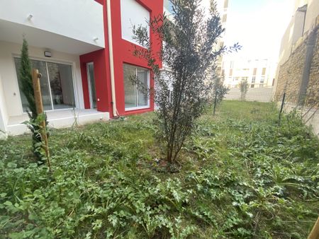 NIMES - POMPIDOU - T3 NEUF en PINEL avec JARDIN et PARKING - Photo 5