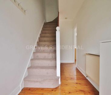 3 bedroom terraced house to rent - Photo 3