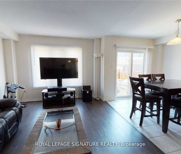 Townhouse For Lease | X8117816 - Photo 1