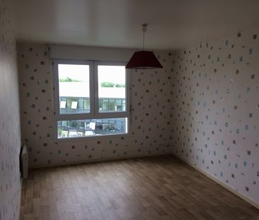 Location Appartement 2 pièces 35m² - Photo 3
