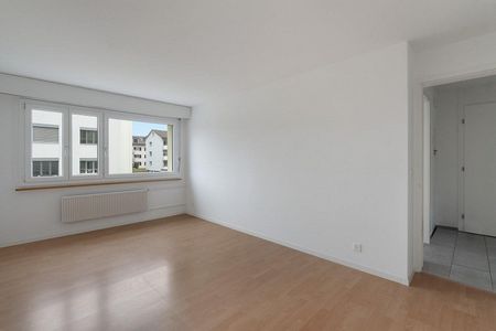 3.5-Zimmer-Wohnung im Erdgeschoss an zentraler Lage in Burgdorf - Photo 2