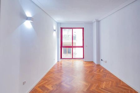 Piso de alquiler en Calle Calle Estrella, 19, Universidad - Malasaña - Foto 4
