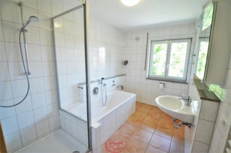 Großflächiger Wohntraum in ruhiger Siedlungsrandlage ++Robert Decker Immobilien++ - Photo 5