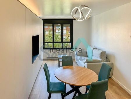 Alquiler de piso en Calle Juan de Austria - Foto 2