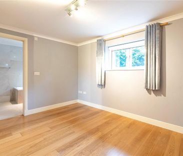 5 bedroom detached house to rent - Photo 6