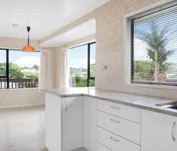 Spacious 3 bedrooms near Waiake Beach - Photo 5