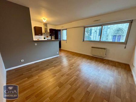 Location Appartement 2 pièces 59m² CHATEAUROUX 36000 - Photo 3