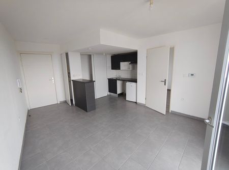 Location Appartement 2 pièces 37m² TOULOUSE 31200 - Photo 3