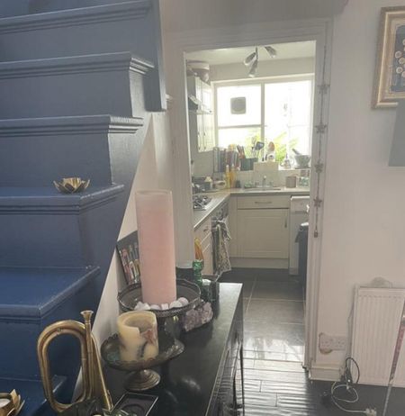 1 bedroom in a house share to rent - Photo 5