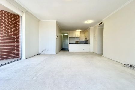 112/10 Webb Street, Croydon. - Photo 3