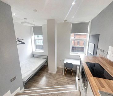 Studio to rent - Photo 6