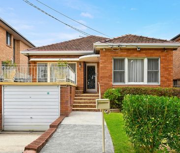 Four Bedroom Family Home - Photo 6