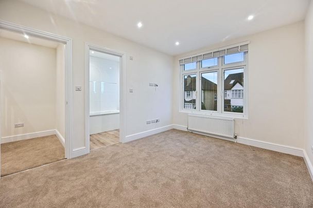 3 bedroom terraced house to rent - Photo 1