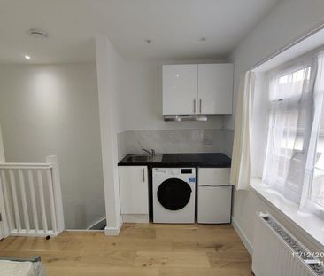 Studio Flat, Mount Drive, HA9 - Photo 2