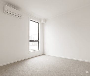 Brand New Townhome in Prime Wollert Location - Photo 5