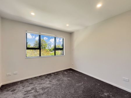 2 bed townhouse - Photo 4