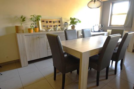 Appartement voor € 850 - Photo 2