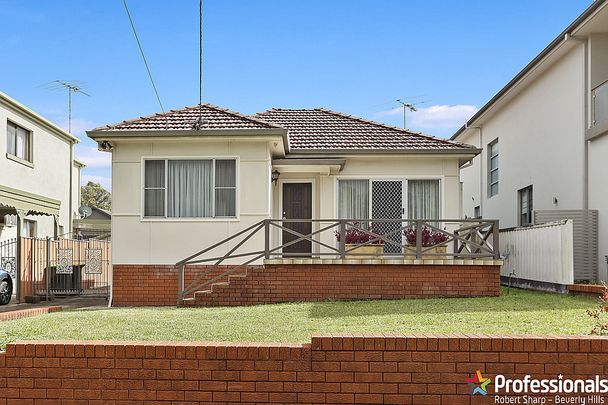 17 Grove Avenue, Narwee NSW 2209 - Photo 1