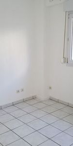 Appartement 2 pièces 30m2 REIMS 480 euros - Photo 4