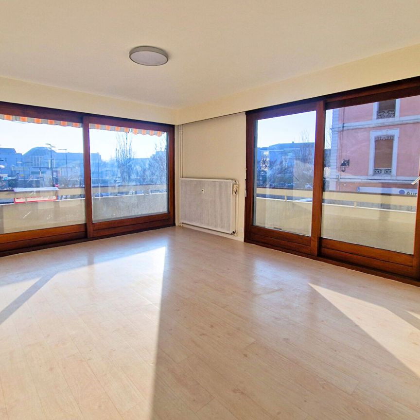 Location Appartement 3 pièces 81m² - Photo 1