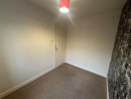 2 bedroom house to rent - Photo 3