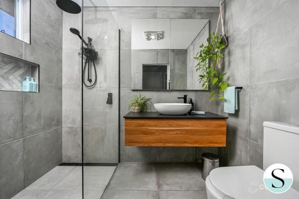 14 Redwood Place, Gateshead NSW 2290 - House For Rent | Domain - Photo 1