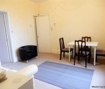 2 bedroom property to rent in Canterbury - Photo 3