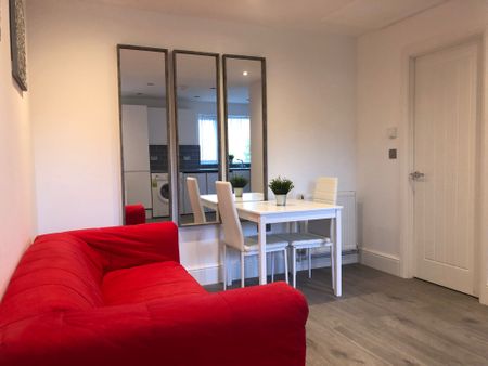 19 Marefield - Photo 3