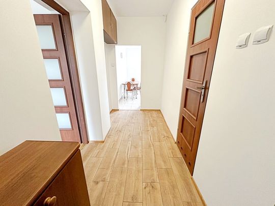 Mieszkanie do wynajęcia 61 m2 – 2 pokoje – 1 piętro, ul. Pułaskiego 32-40 Kalisz - Фото 1