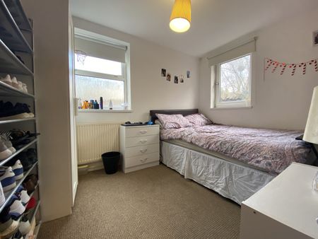 Llanbleddian Gardens, Cathays - Photo 3