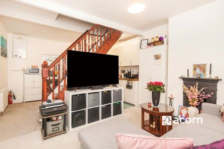 Dunstans Grove, London, SE22 - Photo 2