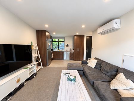 8/91 Springfield Road, St. Albans - Photo 2