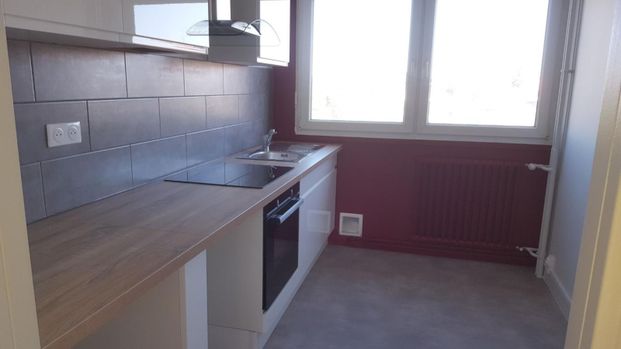Appartement T4 à louer à Le Coteau - Avenue de la Libération - Photo 1