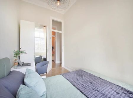 Largo Vitorino Damásio, Lisbon, Lisbon 1200-872 - Photo 5