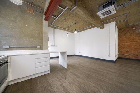 Studio to rent - Photo 5