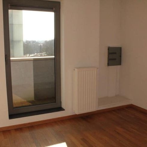 Appartement te huur - Photo 1