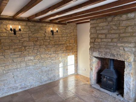 2 bedroom cottage to rent - Photo 2