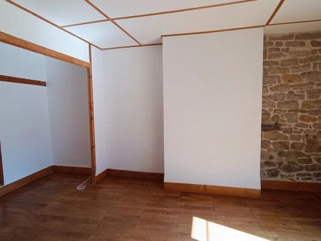 Location Appartement 2 pièces 47 m2 à Lons-le-Saunier - Photo 5