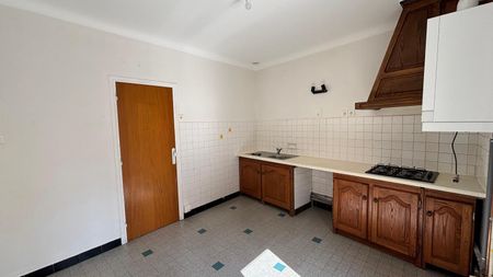 Location Appartement 3 pièces 73m² PRIVAS 07000 - Photo 4