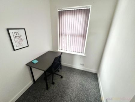 4 bedroom house to rent - Photo 4