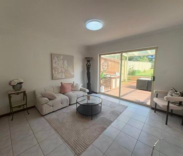 Spacious 4-Bedroom Family Duplex in Prime Marsfield Location - Photo 1