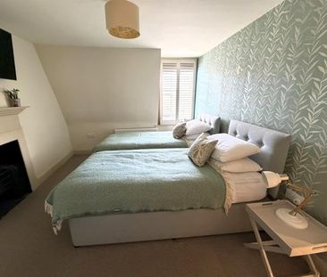 St James's Parade, City Centre, Bath - Photo 6