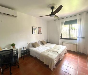 5 room luxury Detached House for rent in Alhaurín de la Torre, Spain - Photo 3