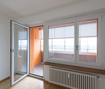 Charmant appartement rénové de 3 pièces - Photo 1